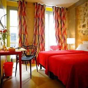 Hotel De Conti ***